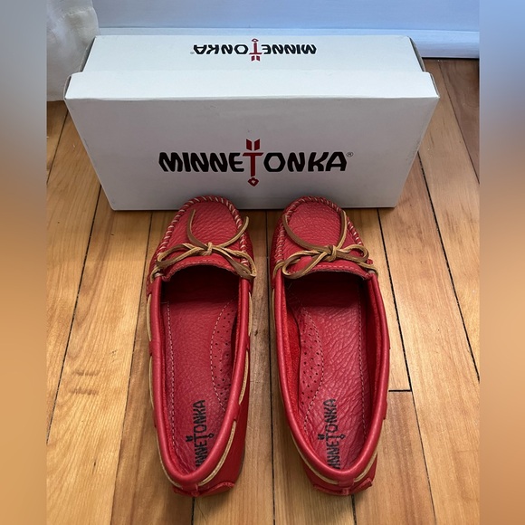 Minnetonka Moccasins - Picture 3 of 3